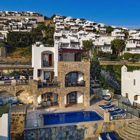 With Pool And Sea View In Yalikavak Bd4148