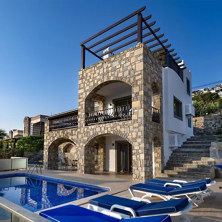 With Pool And Sea View In Yalikavak Bd4148 וילה *